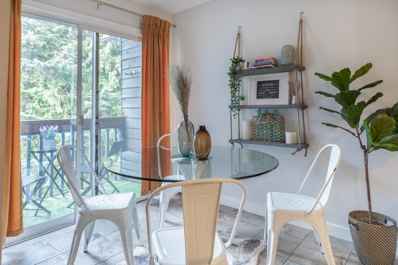Updated Whistler Creek Studio With Parking Eksteriør billede