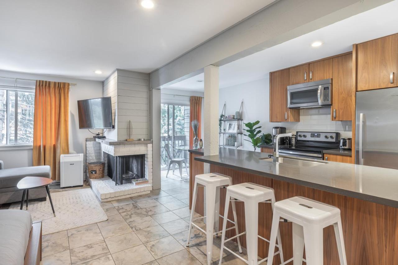 Updated Whistler Creek Studio With Parking Eksteriør billede
